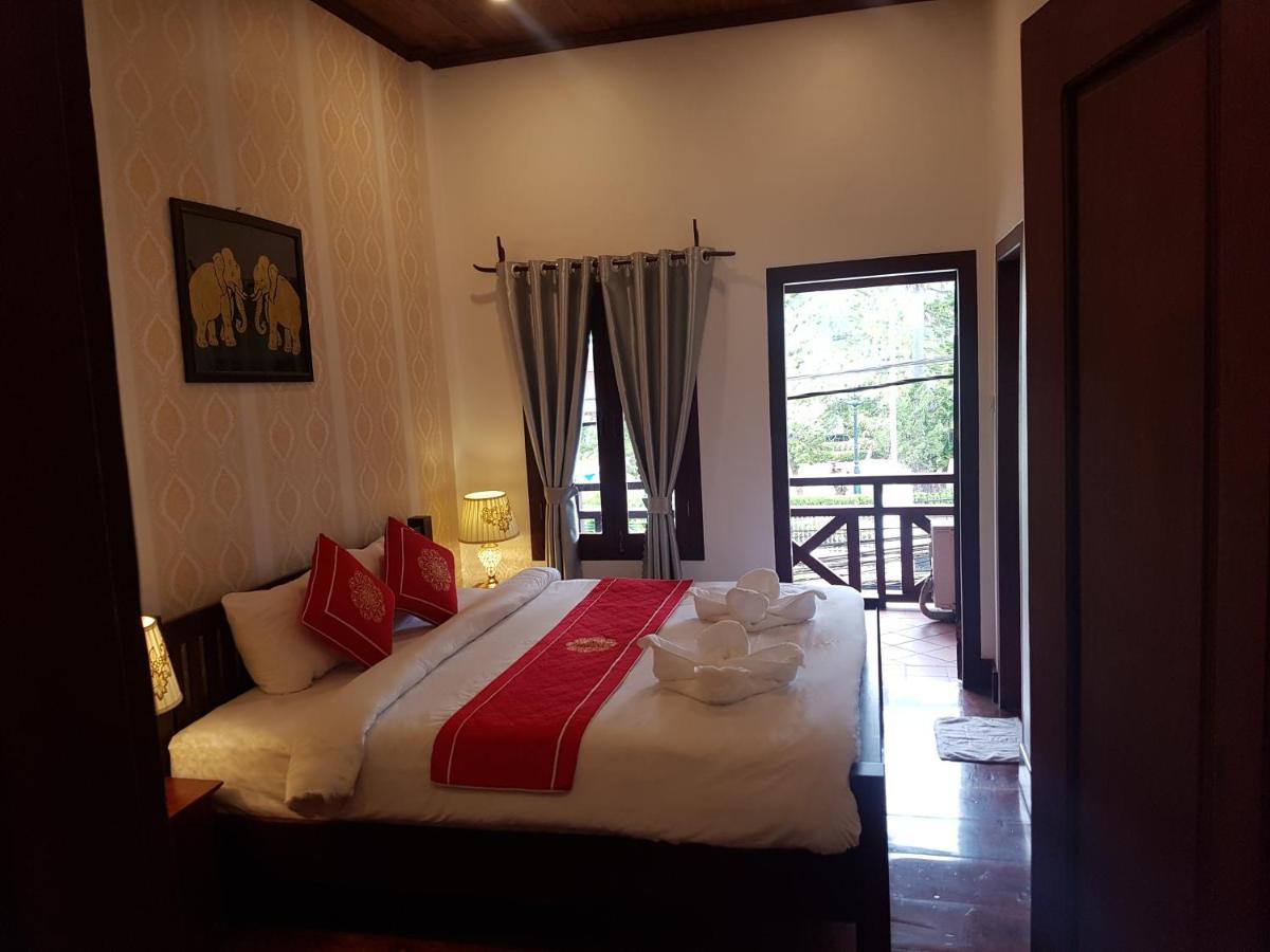Luang Prabang Pangkham Hotel Екстериор снимка