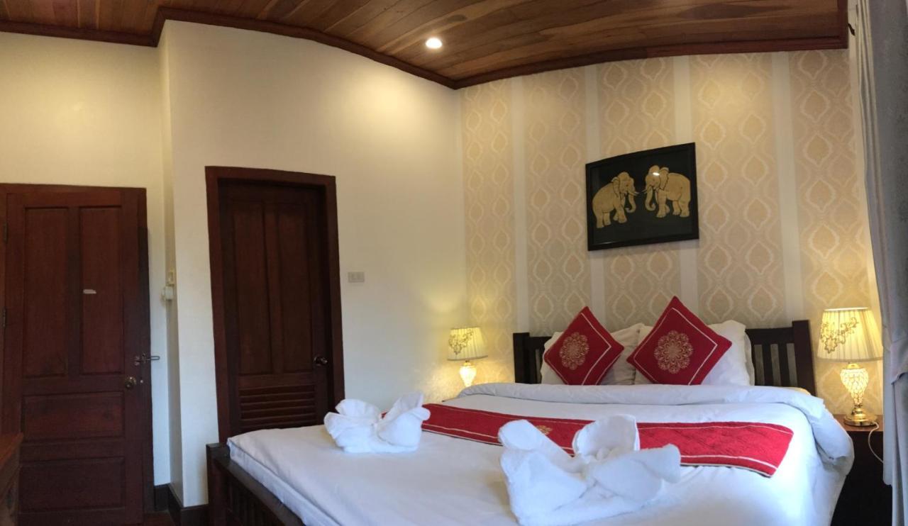 Luang Prabang Pangkham Hotel Екстериор снимка