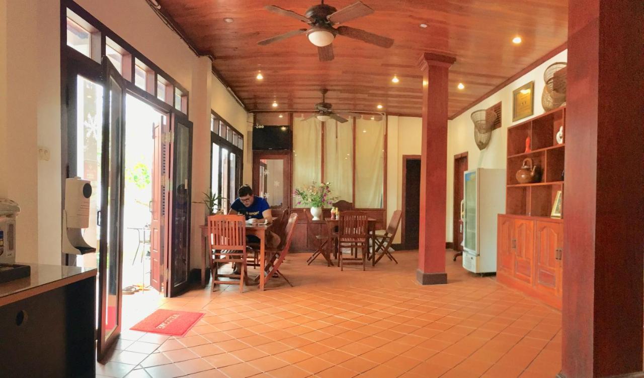 Luang Prabang Pangkham Hotel Екстериор снимка