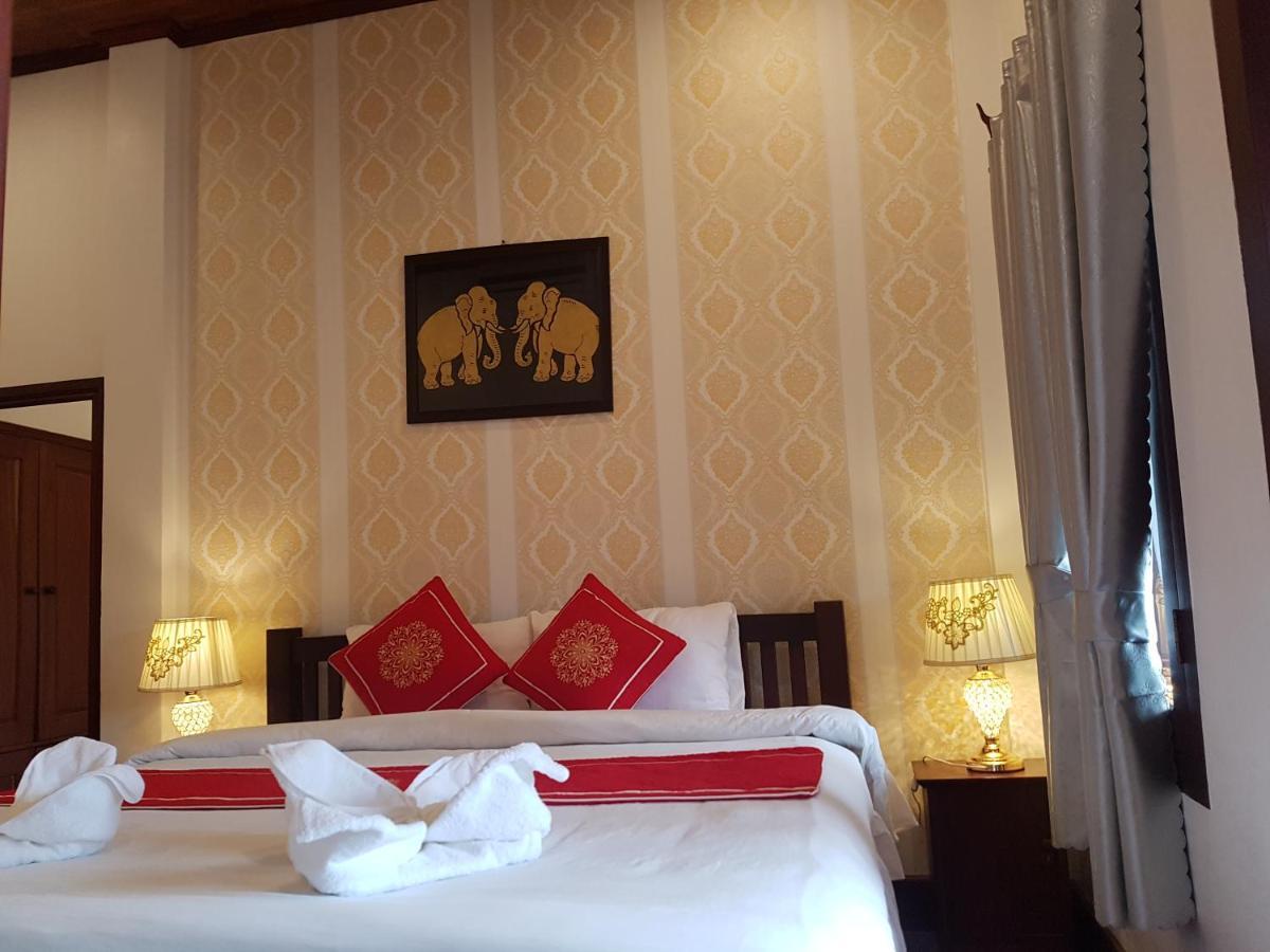Luang Prabang Pangkham Hotel Екстериор снимка