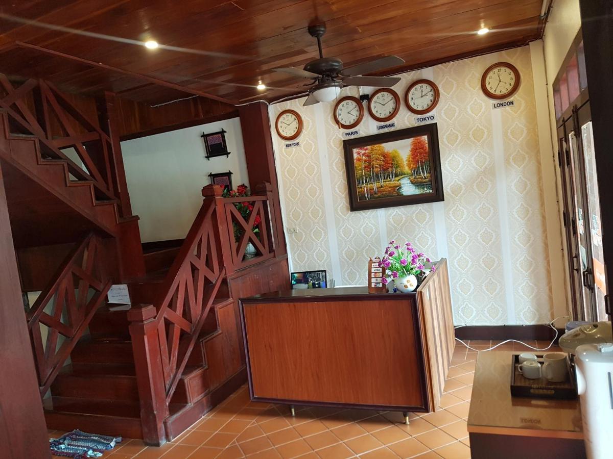 Luang Prabang Pangkham Hotel Екстериор снимка