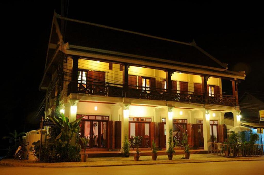 Luang Prabang Pangkham Hotel Екстериор снимка