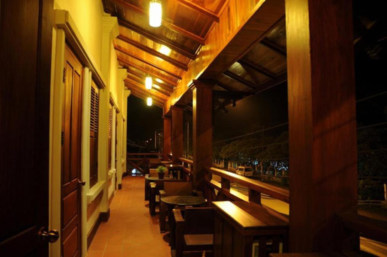 Luang Prabang Pangkham Hotel Екстериор снимка